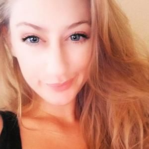 Meet your Posher, Jenn